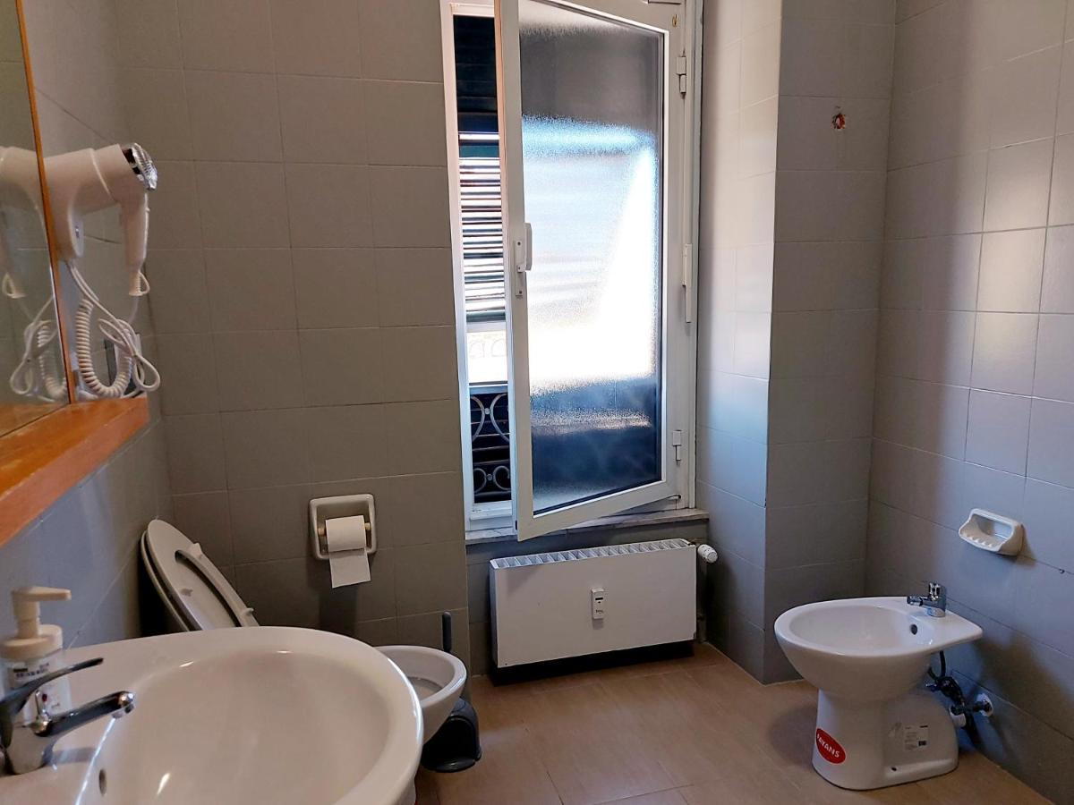 Genova Rooms Serra B Eksteriør billede